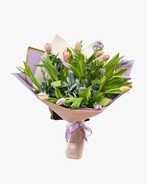 RAMO TULIPANES REAL